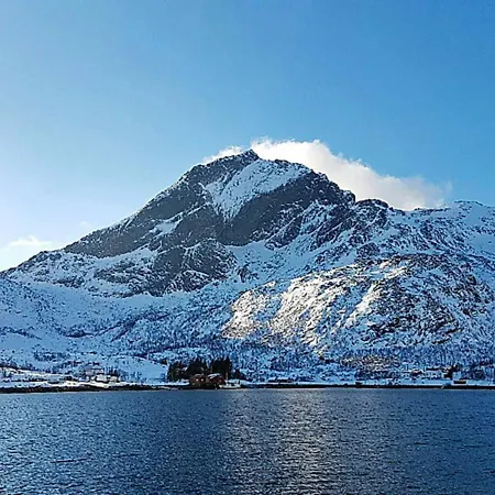 別荘 Four-bedroom Holiday In Ramberg 1