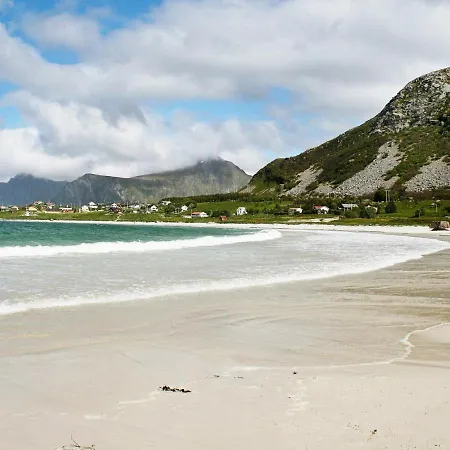 Four-bedroom Holiday In Ramberg 1 Sund (Nordland)