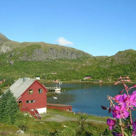 Four-bedroom Holiday In Ramberg 1 * Sund (Nordland)