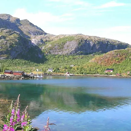 Four-bedroom Holiday In Ramberg 1 Feriehus *