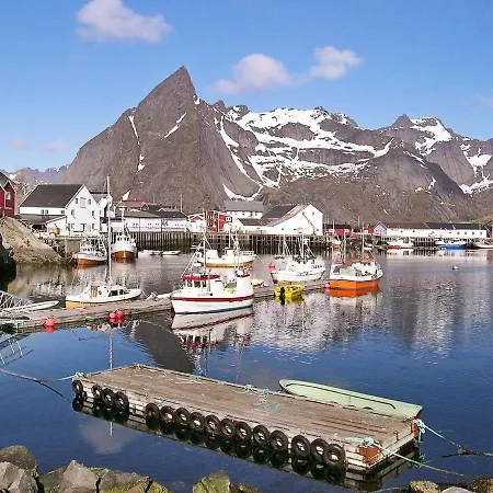 Four-bedroom Holiday In Ramberg 1 *